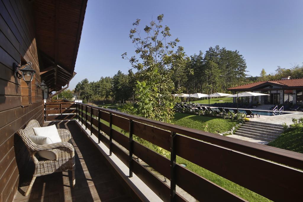 Esterra Vini Guest House Perushtitsa Zewnętrze zdjęcie